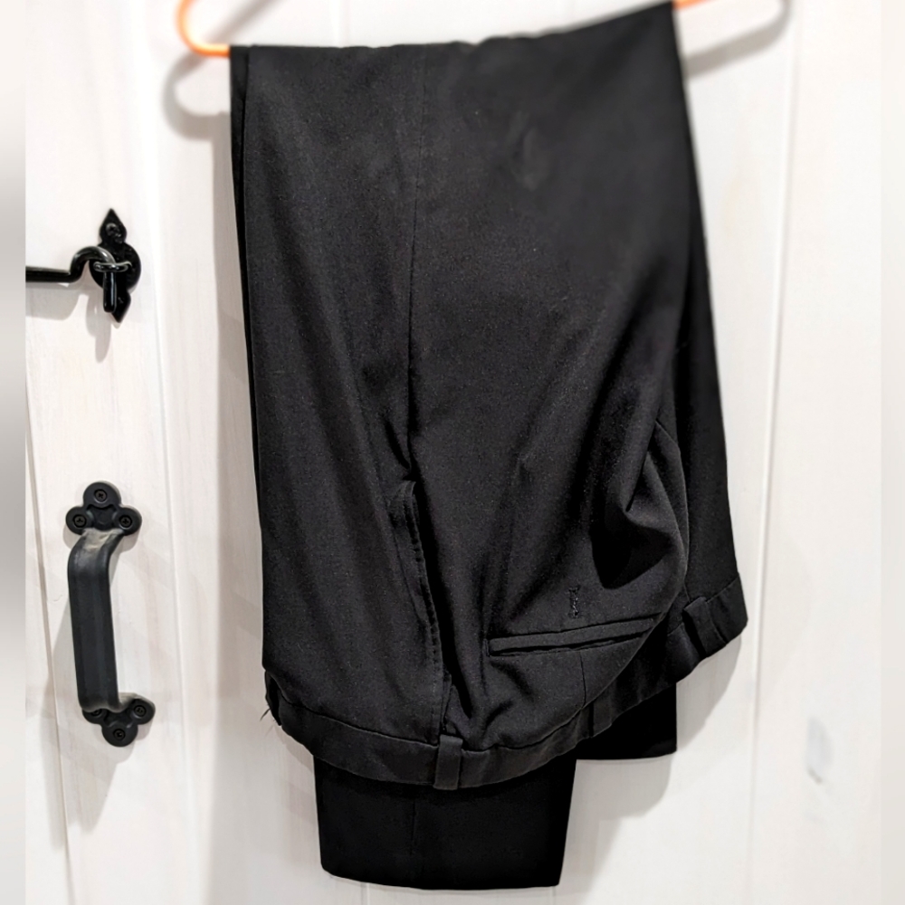 Men's 36x31: 'haggar' Black Dress Pants